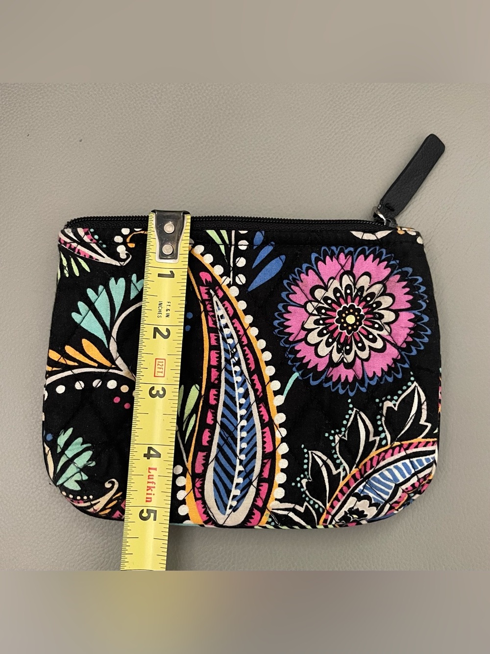 Vera Bradley Quilted Zip Pouch Set in Retired Bandana Swirl Pattern - Picture 6 of 10